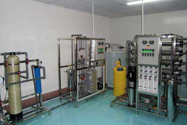 電子行業(yè)超純水設(shè)備 電子行業(yè)超純水設(shè)備