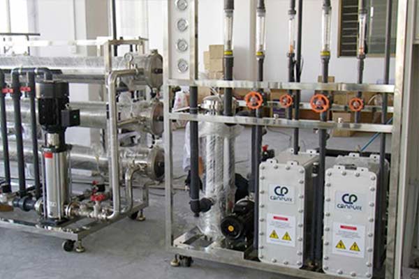 手機(jī)顯示屏超純水設(shè)備