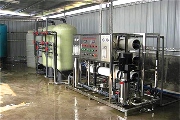 反滲透工業(yè)凈水設(shè)備