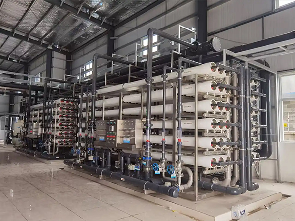 電廠鍋爐反滲透水處理設(shè)備:守護電廠熱源的“幕后衛(wèi)士” 電廠鍋爐反滲透水處理設(shè)備:守護電廠熱源的“幕后衛(wèi)士”