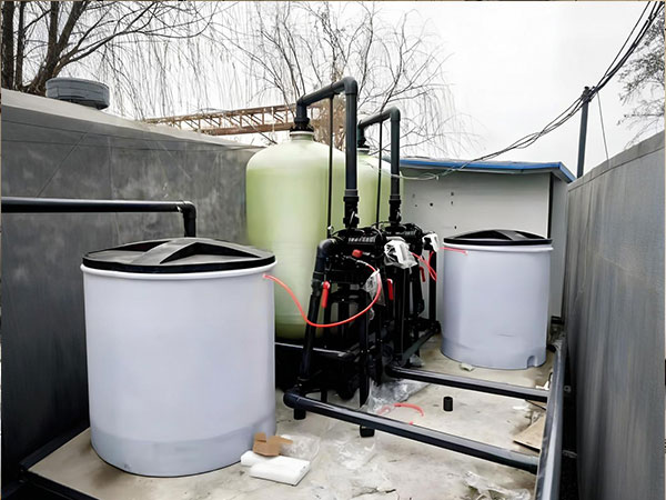 全自動軟水器：工業軟化水處理的智能之選